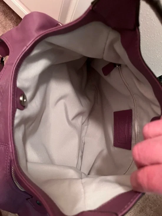 Coach Purple Leather Hobo Shoulder Bag Turnlock Buckle Large EUC - Picture 6 of 14